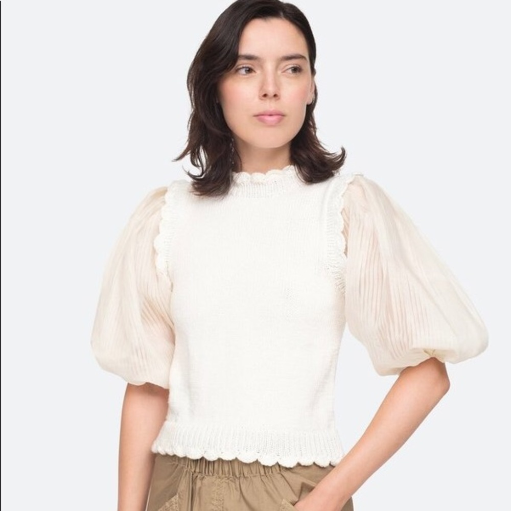SEA The Olive white short sweater with puff sleeve
